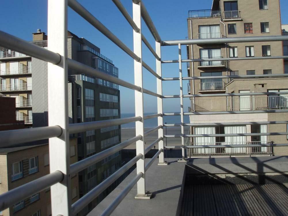 Zonnig Appartement Nieuwpoort Exteriör bild