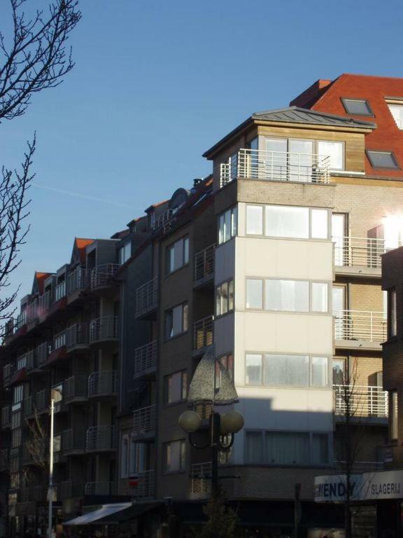 Zonnig Appartement Nieuwpoort Exteriör bild